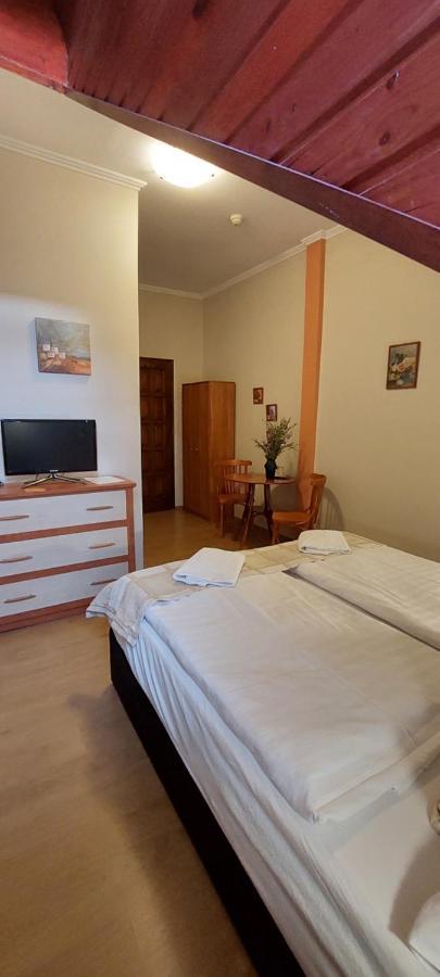 Bed and Breakfast Forras Fogado Бюкксек Экстерьер фото