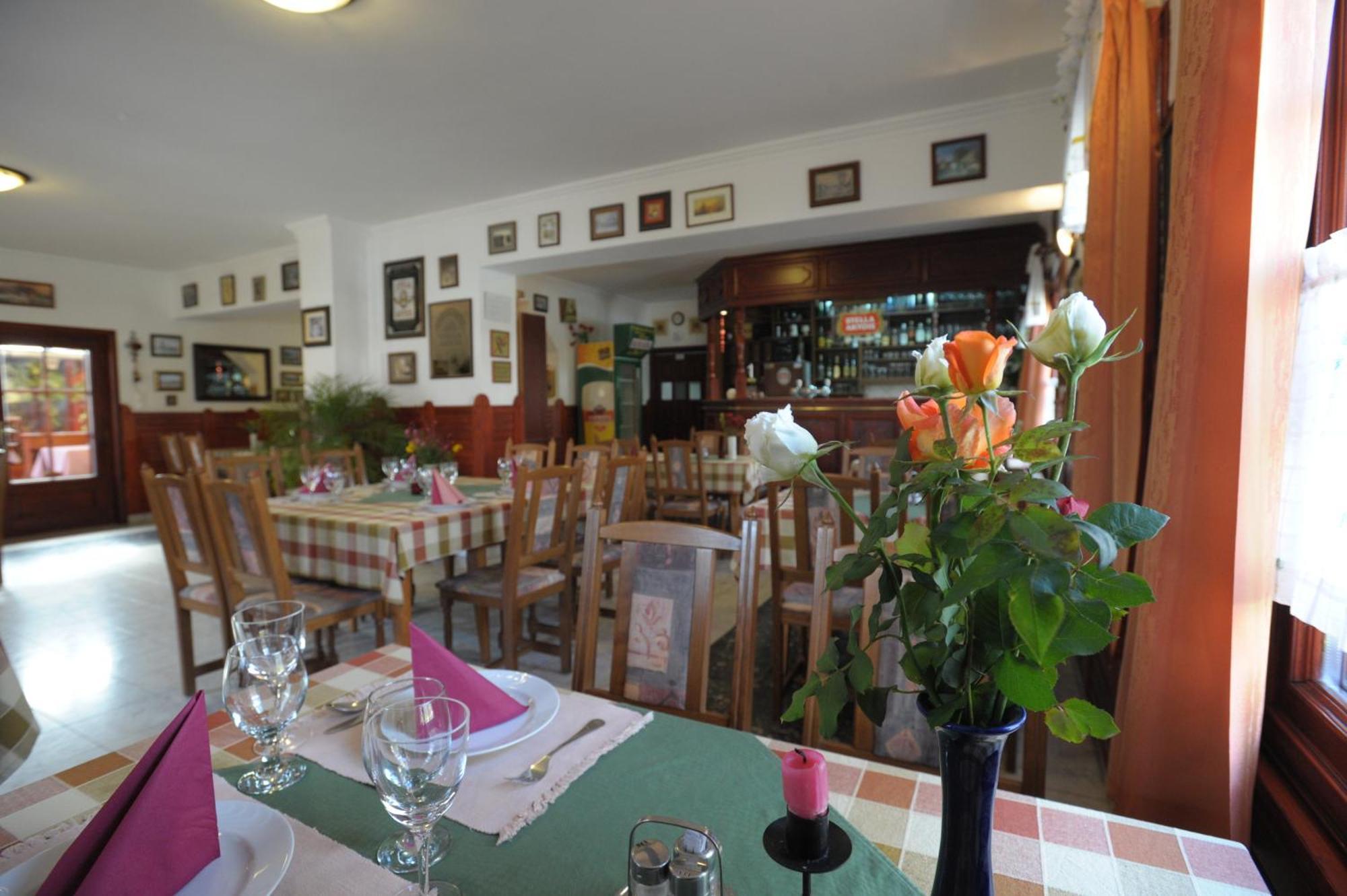Bed and Breakfast Forras Fogado Бюкксек Экстерьер фото